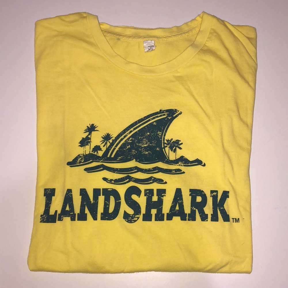 Landshark Beer shirt XL